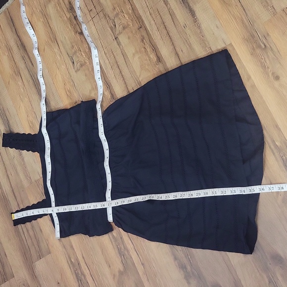 ROMEO + JULIET COUTURE Navy Blue Lace Peekabo Back Midi Dress - Picture 16 of 16